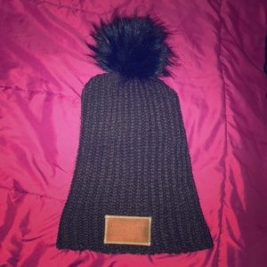 LOVE YOUR MELON dark blue big puff